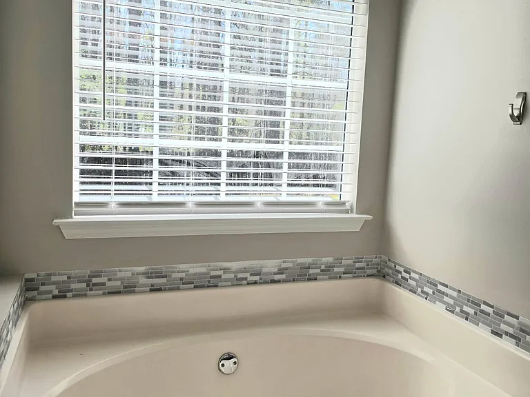 140 Halo Trce — Photo 10