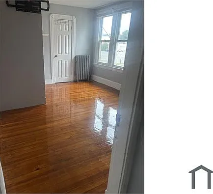 3 bed, 1200 sqft, $1,950 — Photo 3