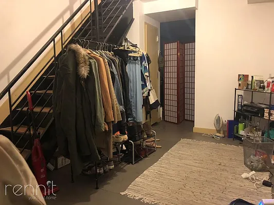 Rented by Rennit Inc. | media 23