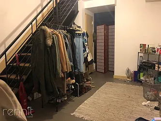 Rented by Rennit Inc.