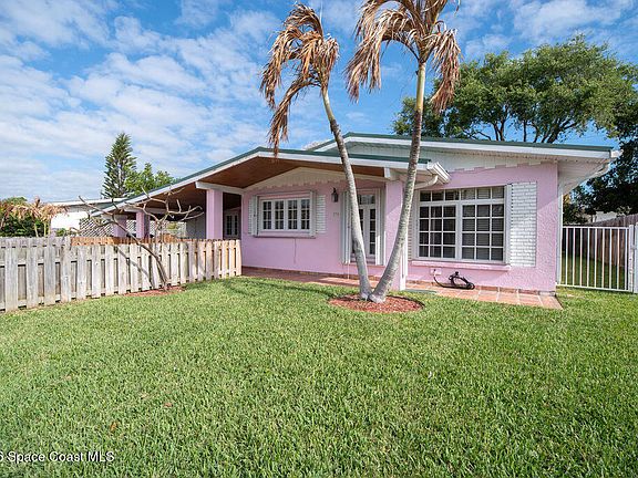3rd image of 238 Harbor Dr