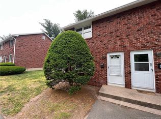 125 Main St APT A, Manchester, CT 06042