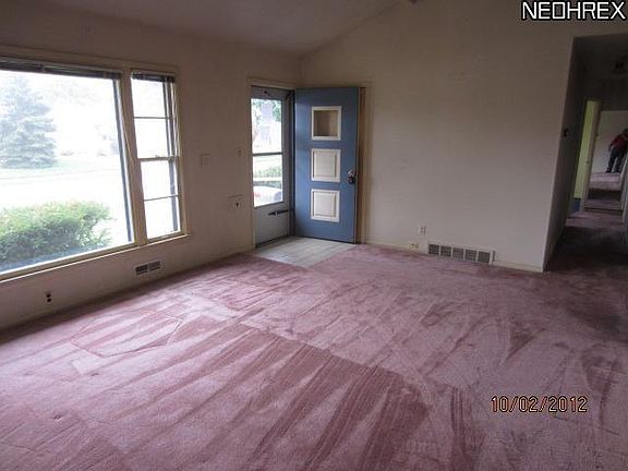 4th image of 7694 Ann Arbor Dr
