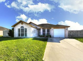 724 E Cardinal St, San Juan, TX 78589