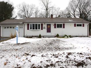 17 Linda Ln, Enfield, CT 06082
