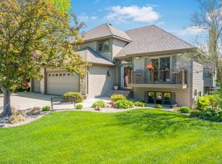8906 Ashley Ter N, Brooklyn Park, MN 55443