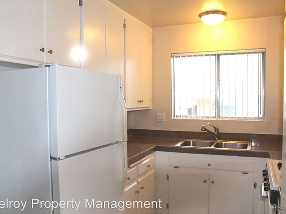 4th image of 2138 Thomas Ave APT 8