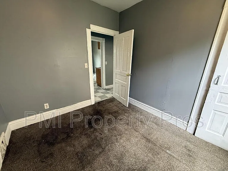 1415 N 37th St — Photo 17