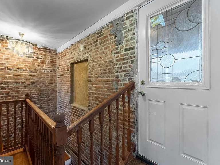 1818 E Pratt St #A — Photo 12
