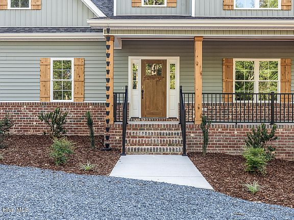 2nd image of 380 Michael Road