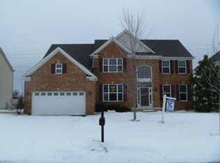 5906 Betty Gloyd Dr, Hoffman Estates, IL 60192