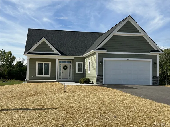 45 Bay View Ter, Geneva, NY 14456