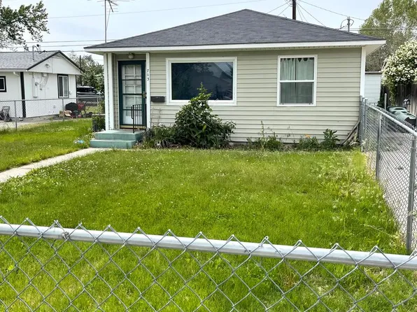 703 Winslow Ave, Richland, WA 99352