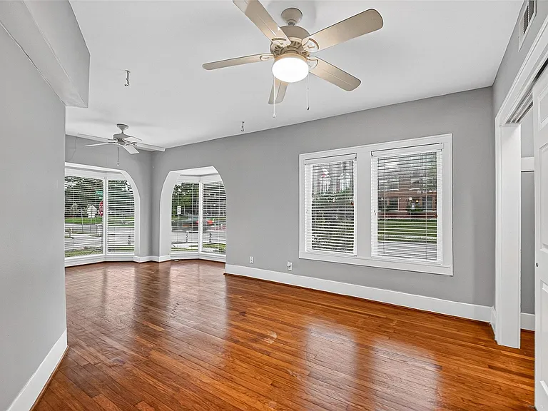 1758 Hawthorne St #1 — Photo 18