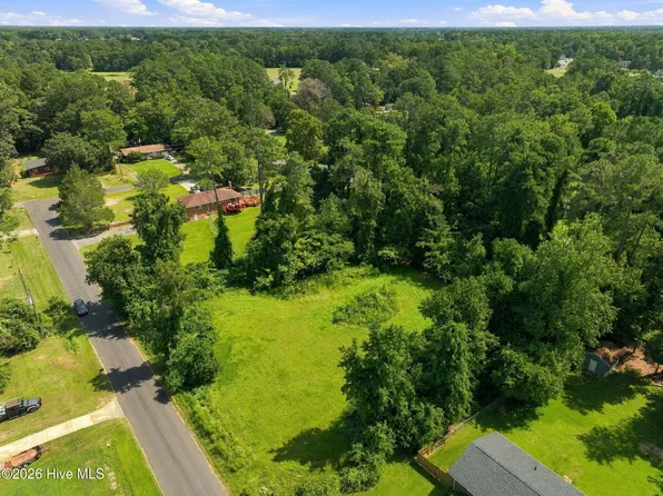 119 Mike Loop Road, Jacksonville, NC 28546
