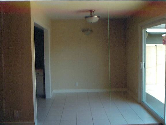 4th image of 5262 Acacia Ave