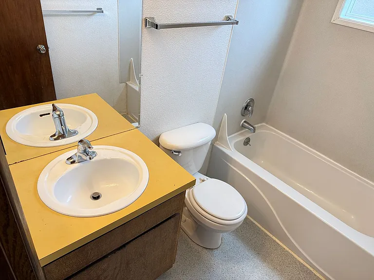 4579 Souza Ct — Photo 17