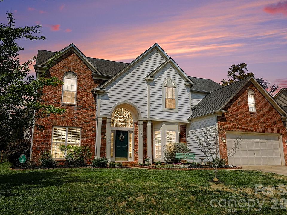 1st image of 7924 Fairmeadows Dr