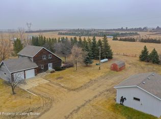 11496 39c St SW, Dickinson, ND 58601