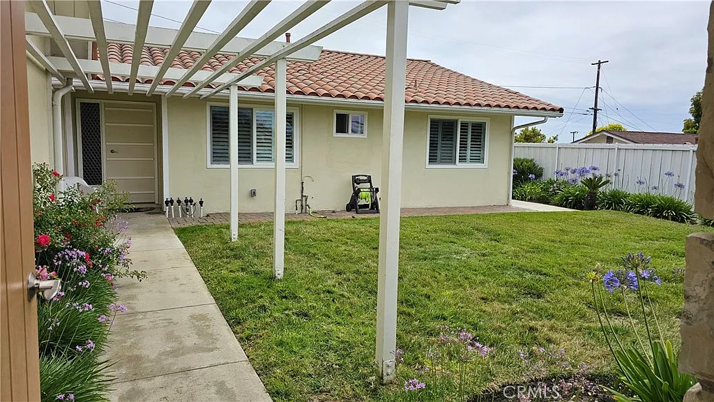 Building Photo - 7012 Beechfield Dr