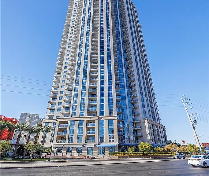 200 W Sahara Ave #3201 — Photo 43