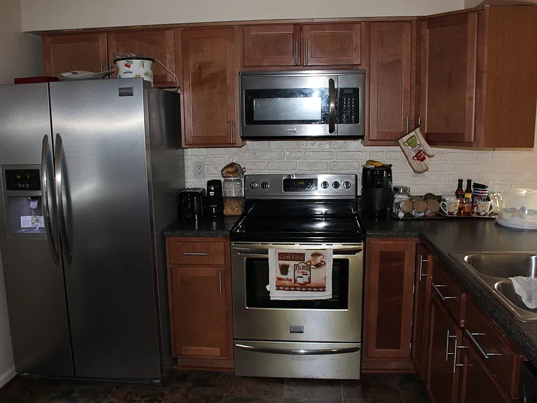 5389 Chatham Lake Dr — Photo 4