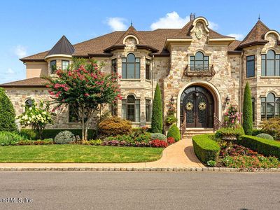 25 Leonello Ln, Staten Island, NY, 10307