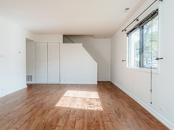 4th image of 130 Windward Dr #156C