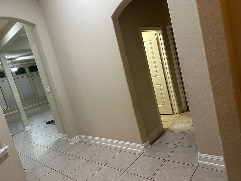 4122 Astoria Manor Ln — Photo 2