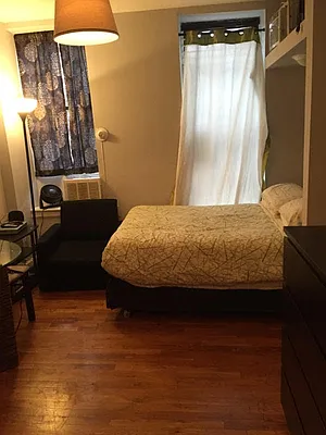 Rented by Gotham City Realty Group | media 13