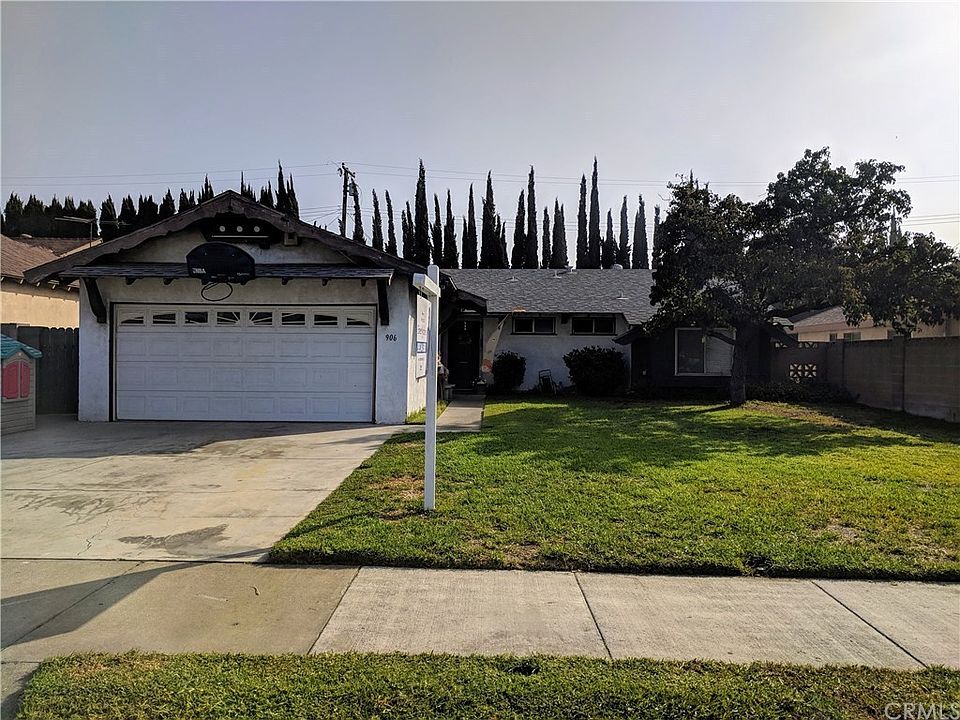 2nd image of 906 N San Diego Ave