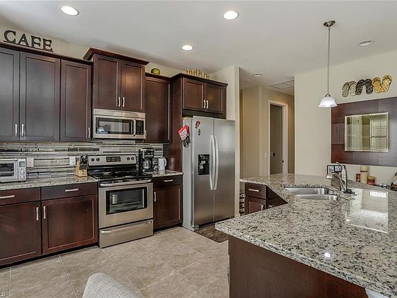 4th image of 11308 Monte Carlo BLVD #202