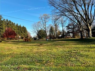 Carlene Ave SW, Massillon, OH 44647