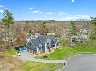9 Shay Ln, North Reading, MA 01864