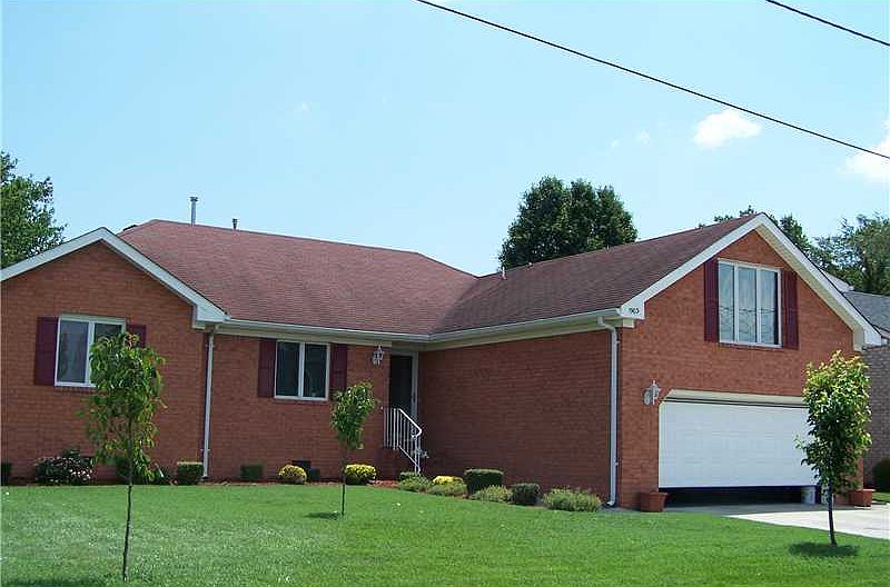 1st image of 1903 Laigh Rd