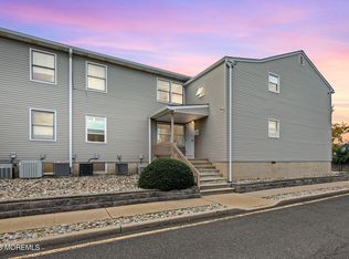 213 Main St APT 18, Keansburg, NJ