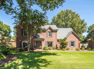 608 Forestdale Dr, Collierville, TN 38017