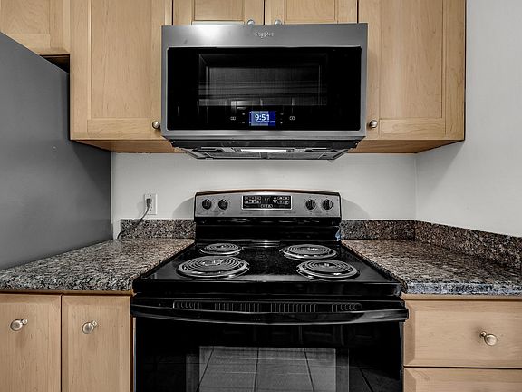 4th image of 310 N Civic Dr APT 101