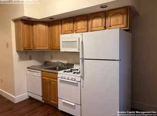 82 Hampshire St #2VX, Cambridge, MA 02139