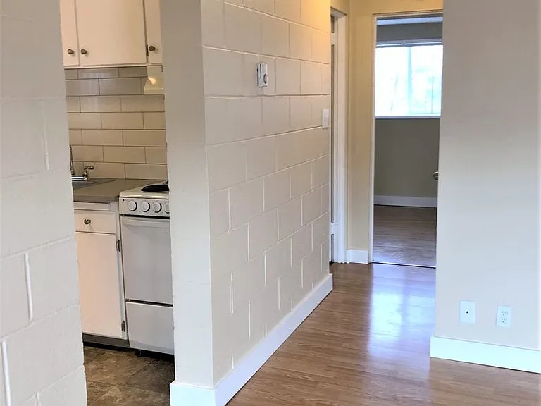 Viewmont Apartments — Photo 32