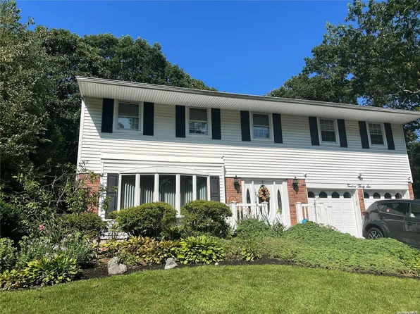 1236 Mcfadden Drive, East Northport, NY 11731