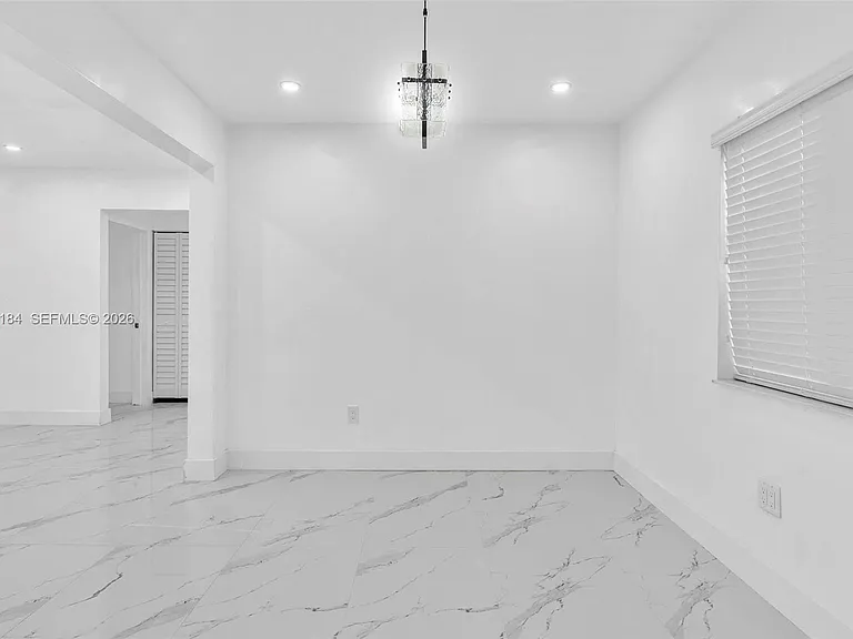 5850 NE 3rd Ave — Photo 12