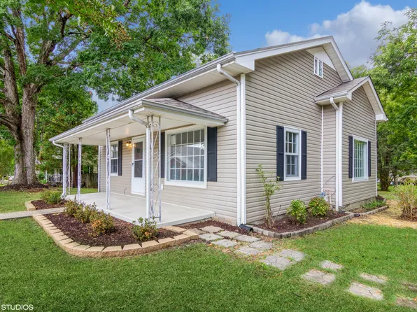 200 Pennsylvania Ave, Etowah, TN 37331