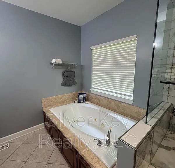 1980 Ridge Point Dr NW — Photo 50