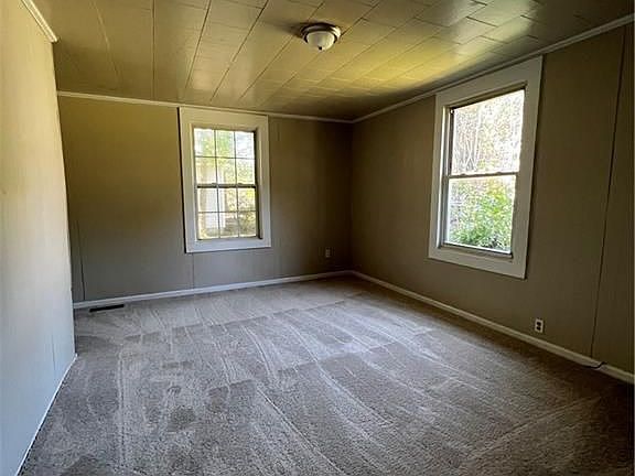 4th image of 1835 Arkray St