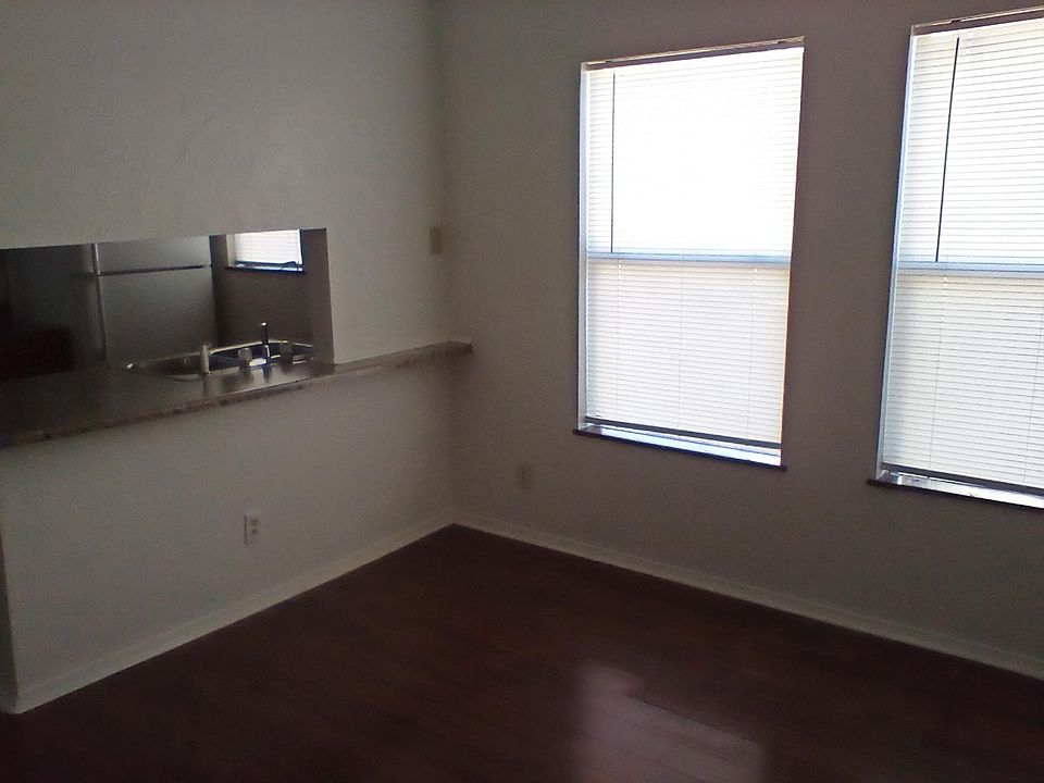 1st image of 1009 Burkett St #B
