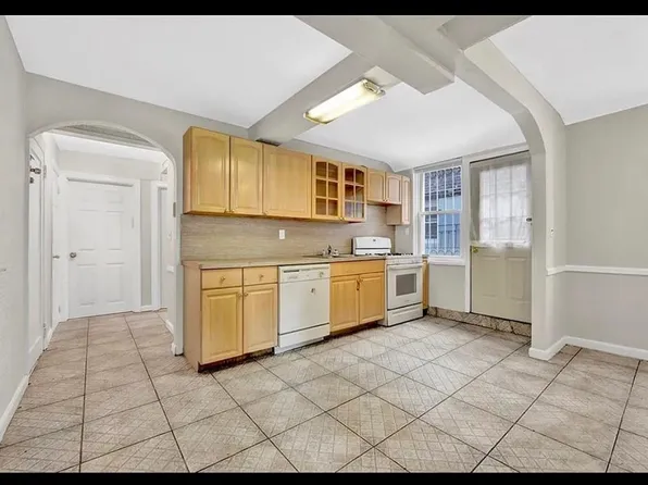 4082 Bedford Avenue image 20 of 20