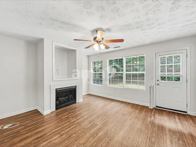1661 Boxcar Pl NE — Photo 7