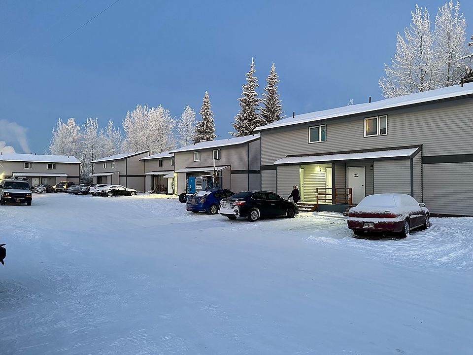 2nd image of 1910 Turner St #2B-1Ba