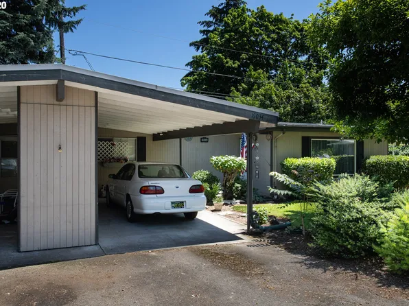 19032 NE Glisan St, Portland, OR 97230